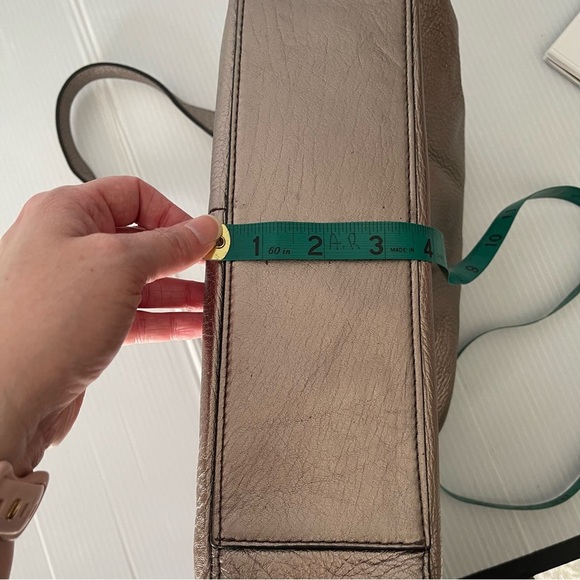 Vince Camuto Metallic Gray Pebbled Leather Shoulder Bag Purse - Picture 11 of 14